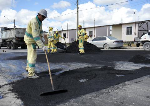 Governo realiza operação tapa buraco 